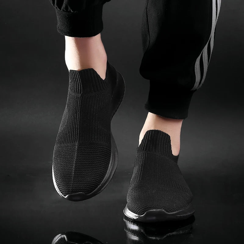 ZephyrFlex™ – Ultra-atmungsaktive Slip-On Sneakers