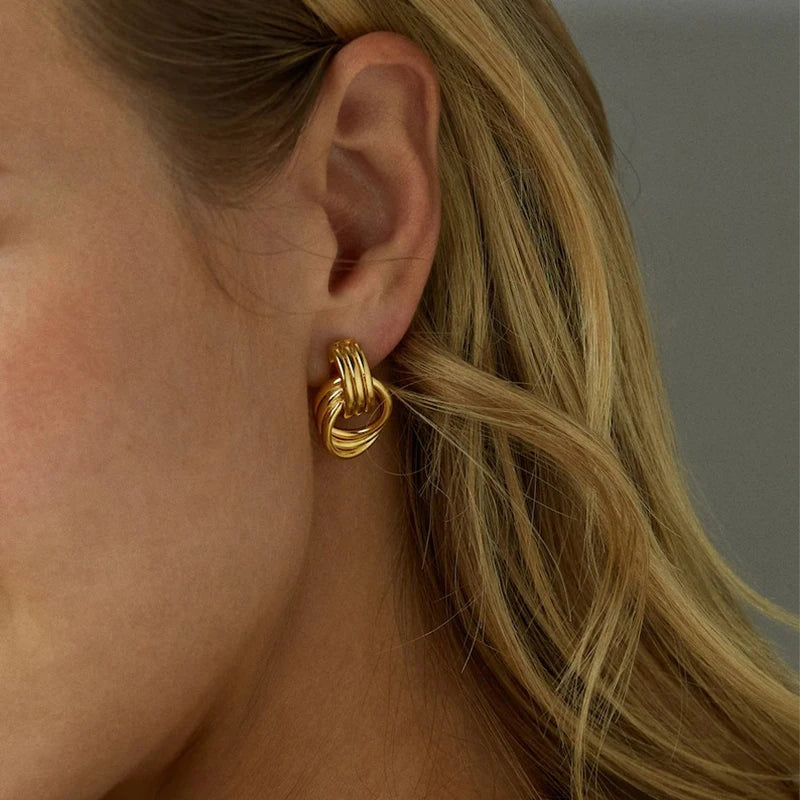 Élan Triple Knot Studs™