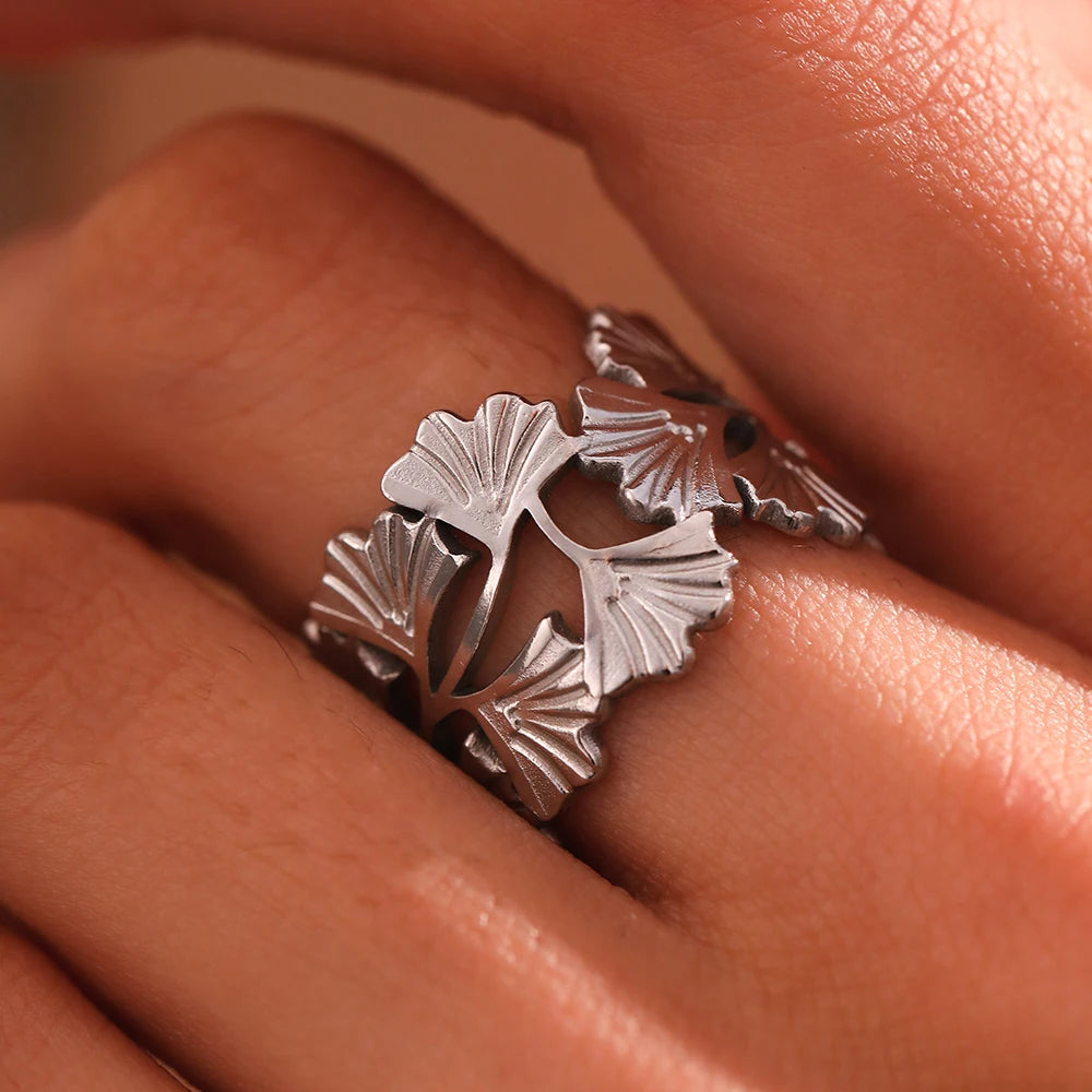 Everleaf Ginkgo™ Harmony Ring