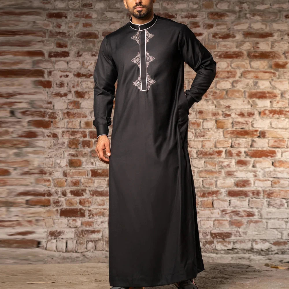 Moseles Men’s Embroidered Jubba Thobe – Long Sleeve