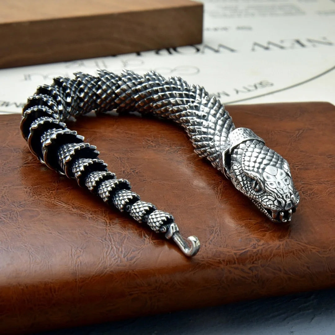 Drakon™ Articulated Dragon Scale Bracelet