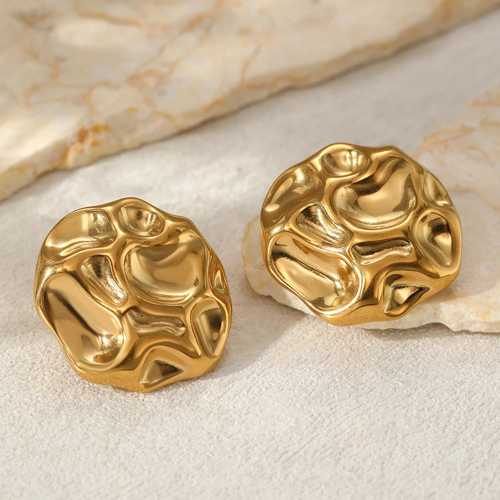 Evoke™ – Unregelmäßige geometrische Ohrstecker