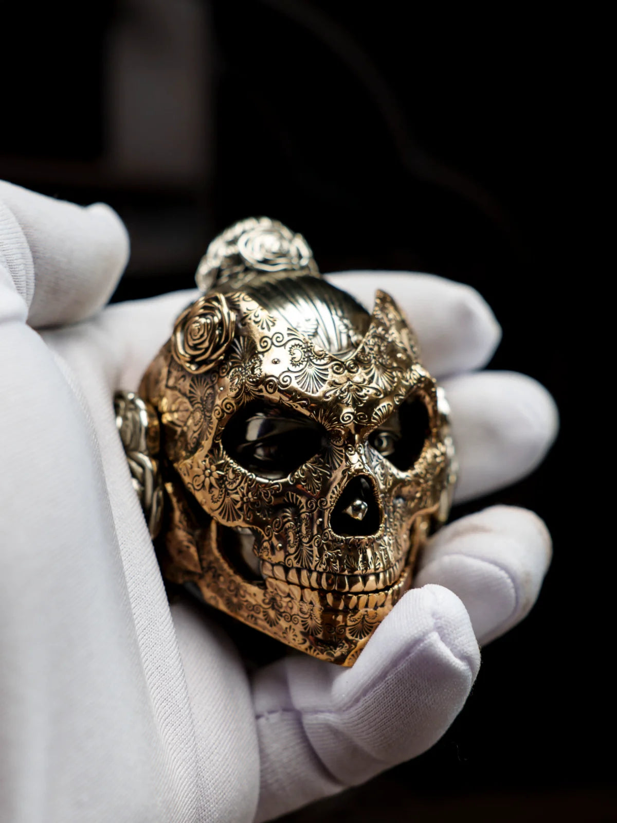 Memento Mechanica - Interactive Skull Sculpture