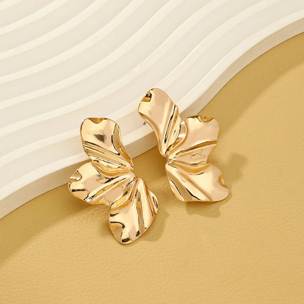 Etherea™ Leaf Whisper Stud Earrings