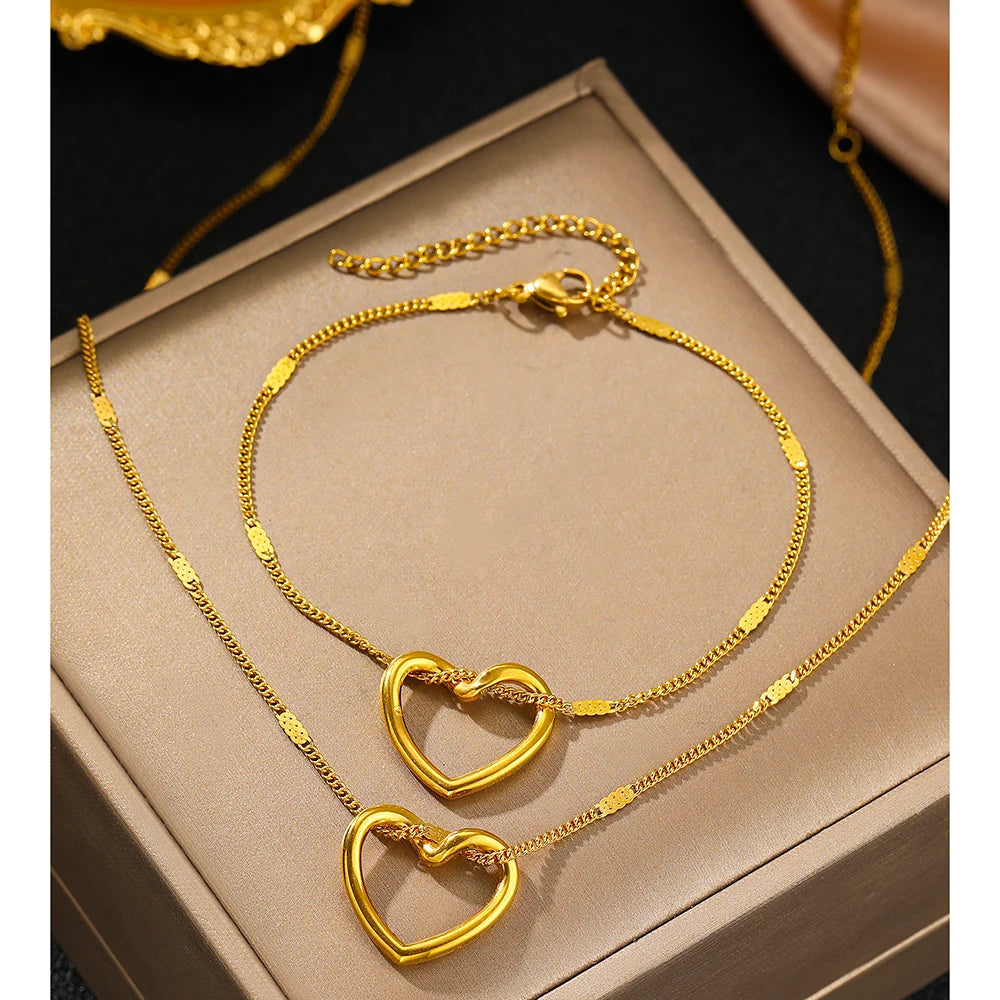 Lumière Heart™ – Set da gioielli a cuore attorcigliato