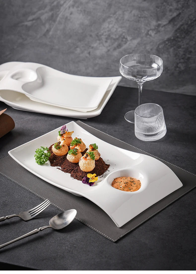 Contour™ Asymmetric Presentation Plate