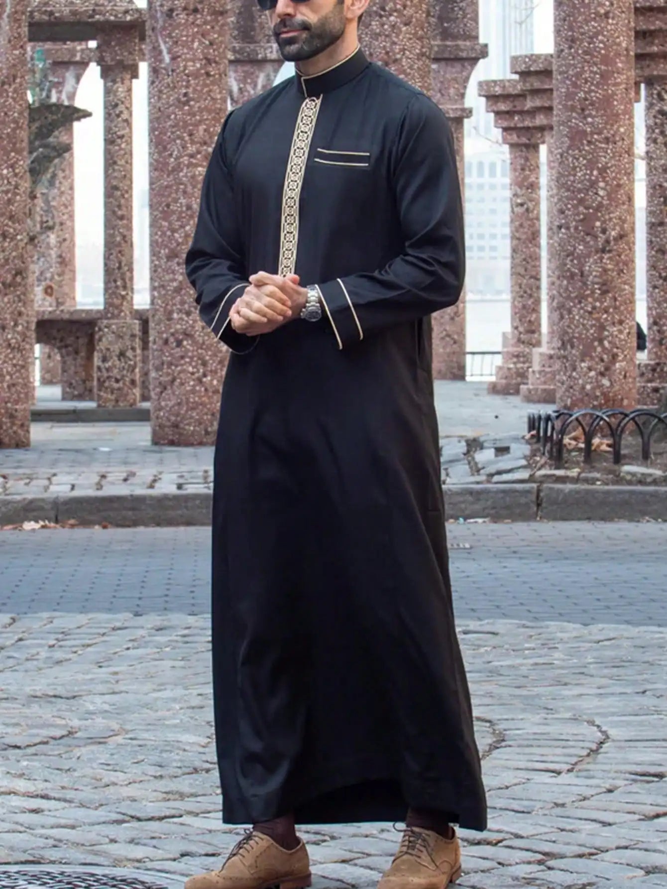 Regal Thawb per Umens