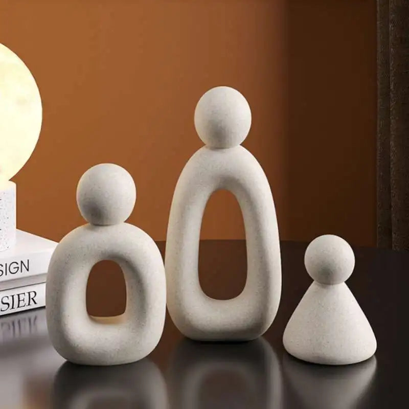 Home Harmony™ – Modern Family Statue