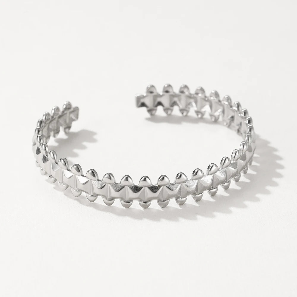 Regalia™ Cuff – Bratg da Corona d&