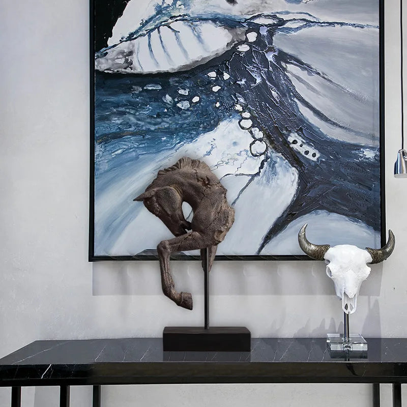 Majestic Valor – War Horse Sculpture