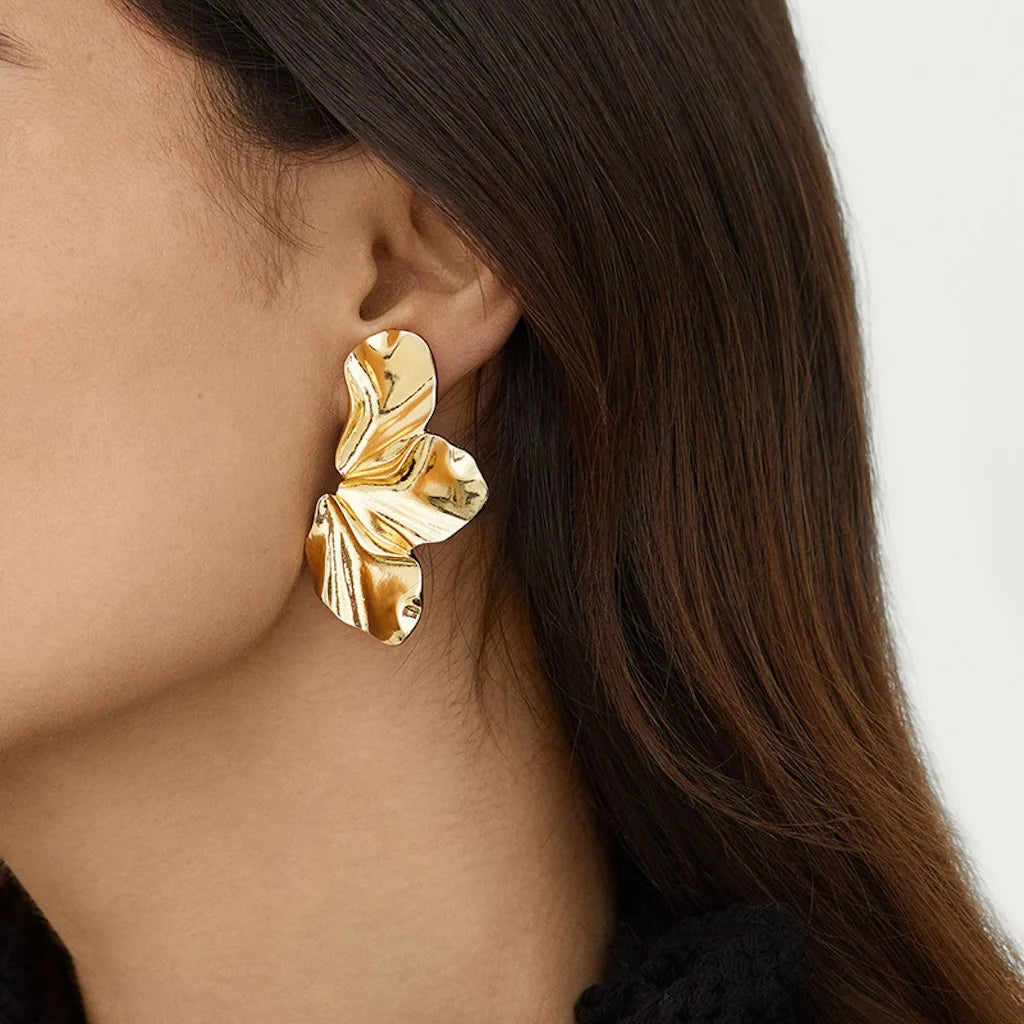 Etherea™ Leaf Whisper Stud Earrings