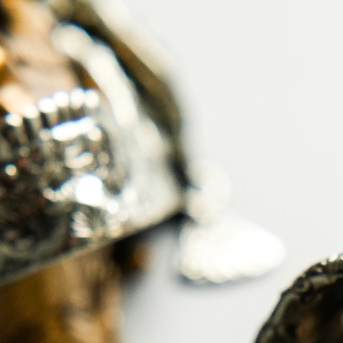 Memento Mechanica - Interactive Skull Sculpture