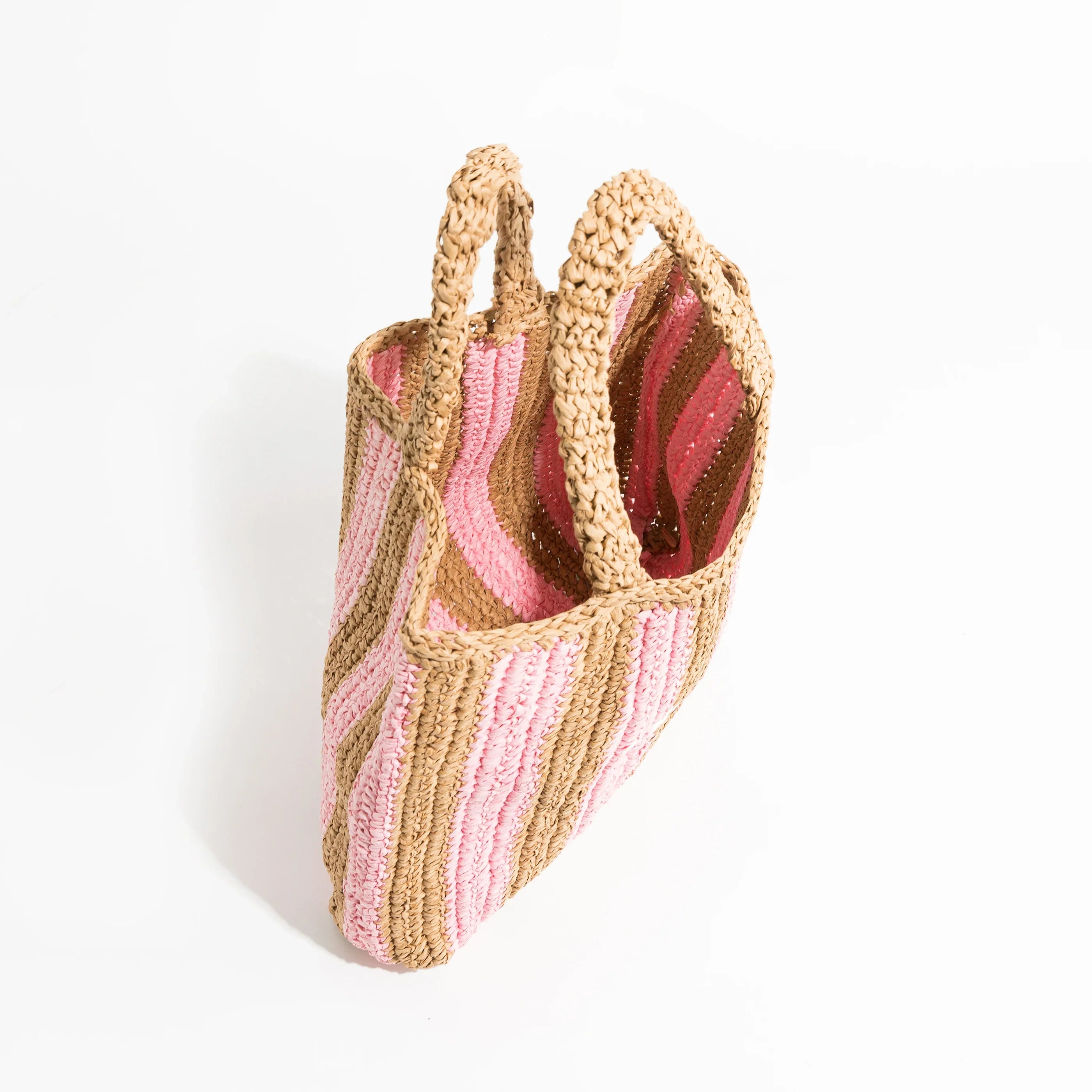 Handgewebte Strohtasche für den Strand