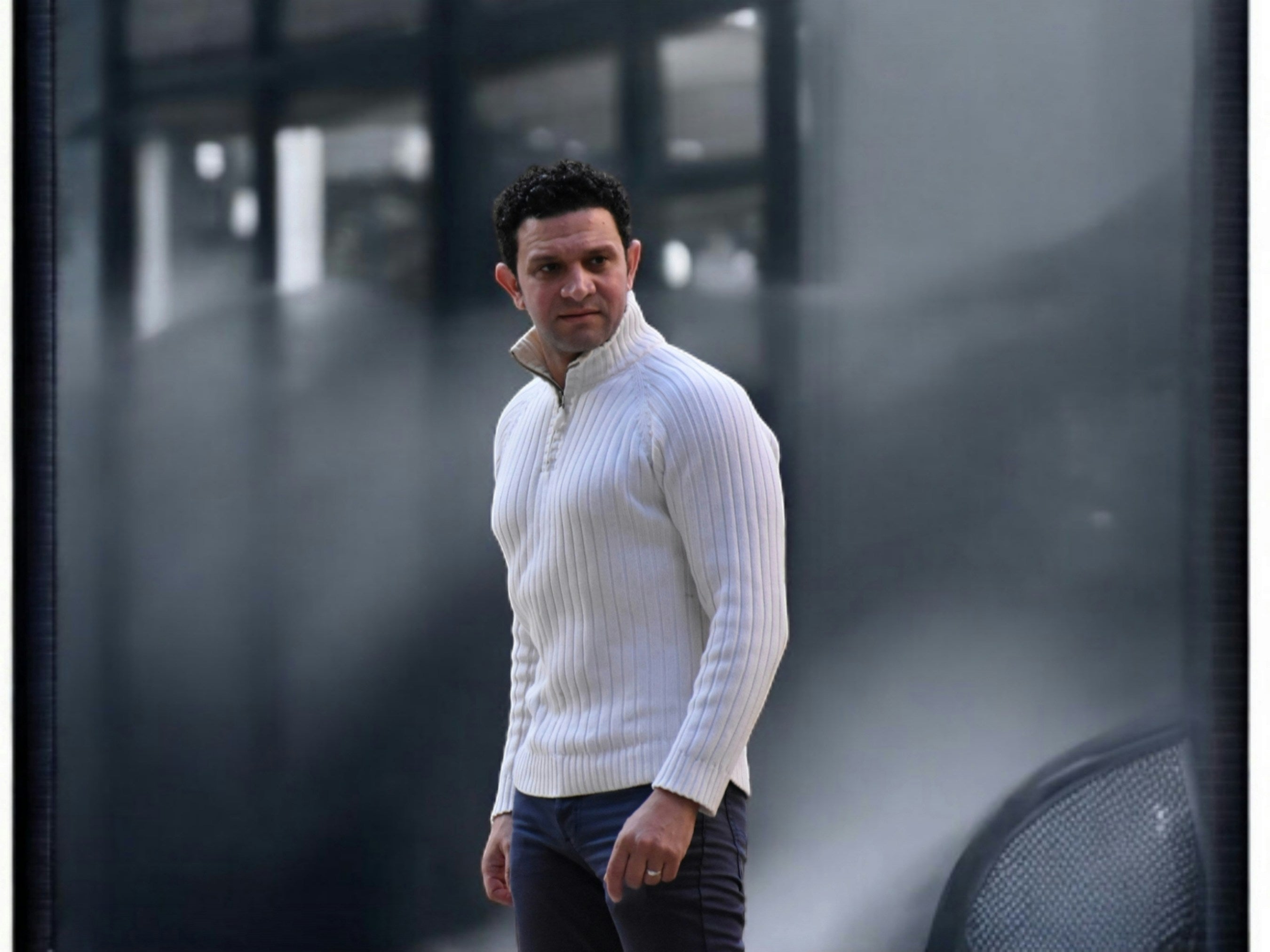 The Men's Knit Jumper Guide: Materials, Fits, and How to Layer