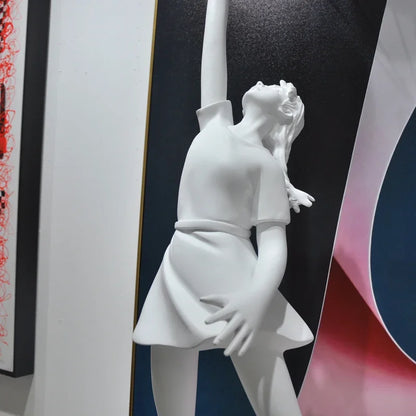 BALLOON GIRL SCULPTURE with Wire Balloon Forms