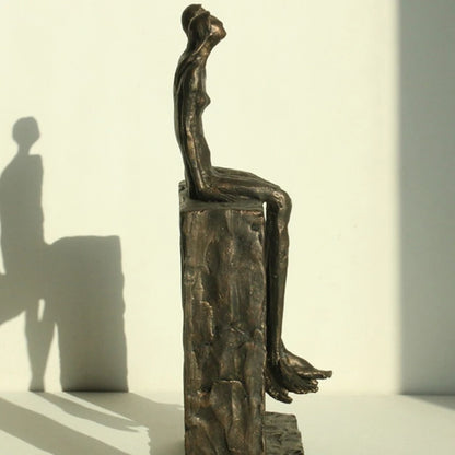 Eternal Bond - Retro Couple Sculpture