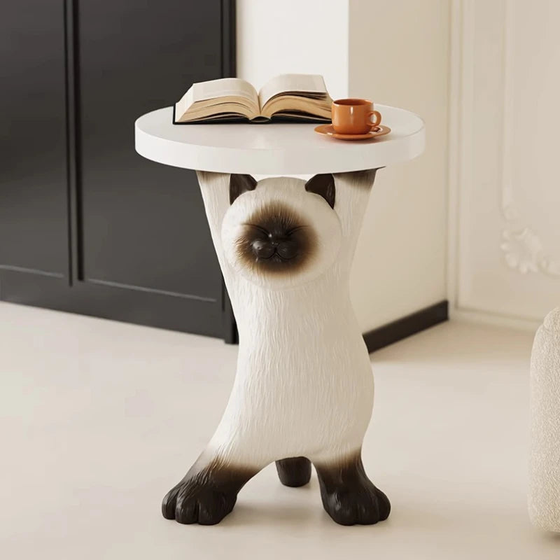 THE SIAM | Cat-Form Resin Side Table