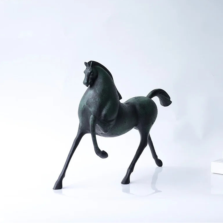 THE PROMENADE | Sculptural Metal Horse