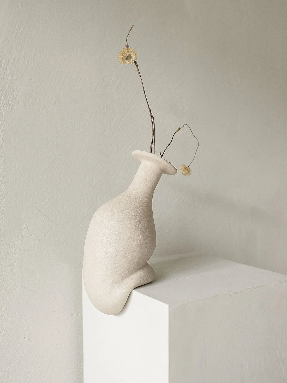 THE PAUSE COLLECTION | Sculptural Asymmetric Vase