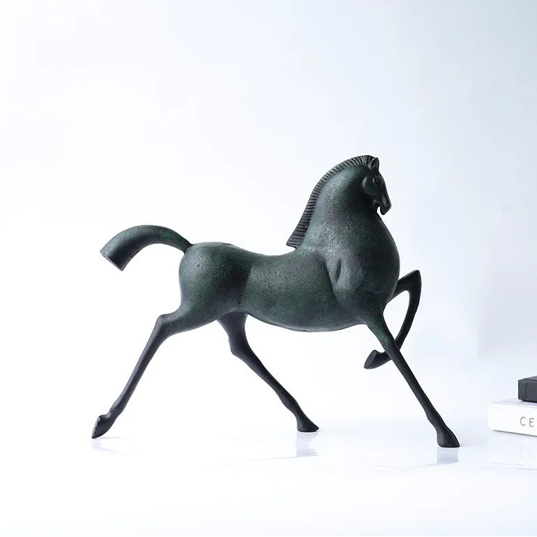 THE PROMENADE | Sculptural Metal Horse