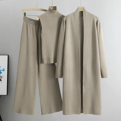 Élégance Trois: Luxe Knitted 3-Piece Set