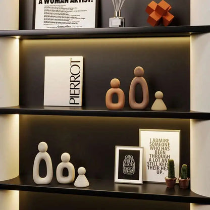 Home Harmony™ – Modern Family Statue